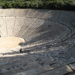 39-theatre d'Epidaure4863 [640x480]