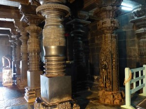 INTERIEUR DU TEMPLE