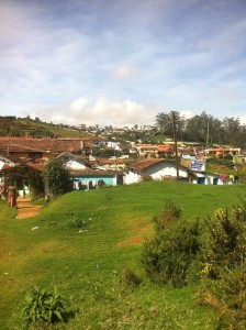 PRES DE OOTY